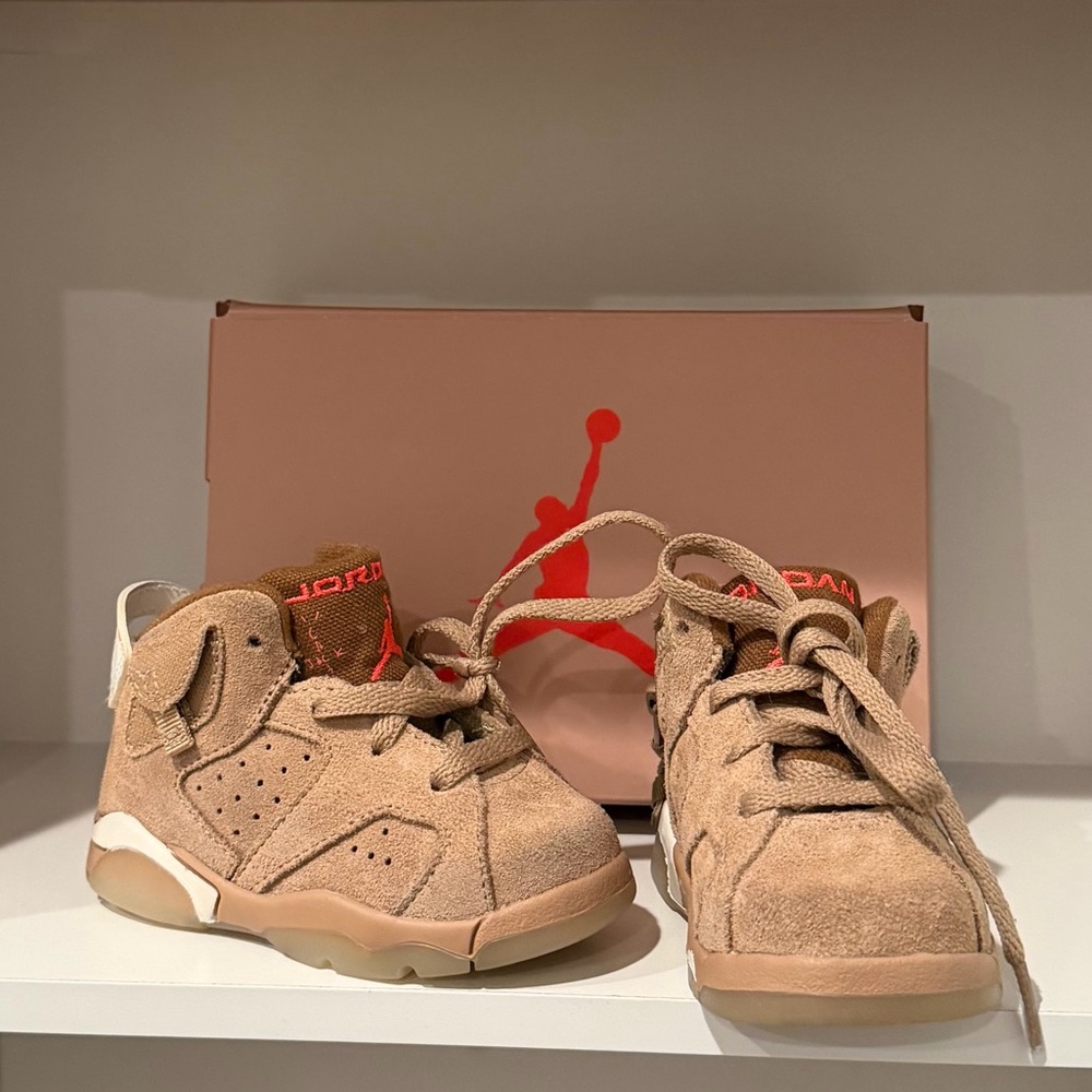 Jordan 6 baby size 5C Travis Scott Sneakers